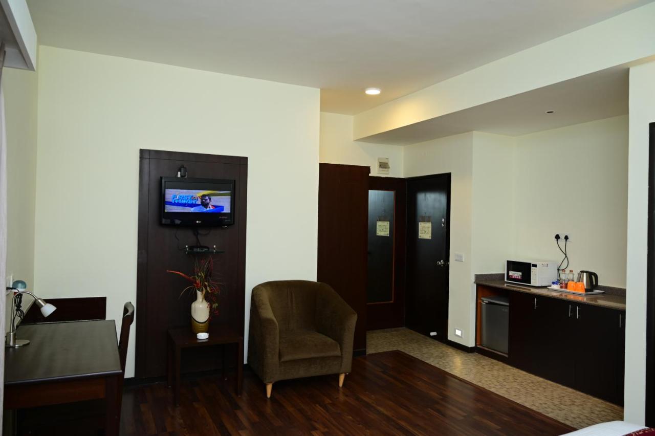 Sterling Keys By Tgi Hotel Bangalore Exterior photo