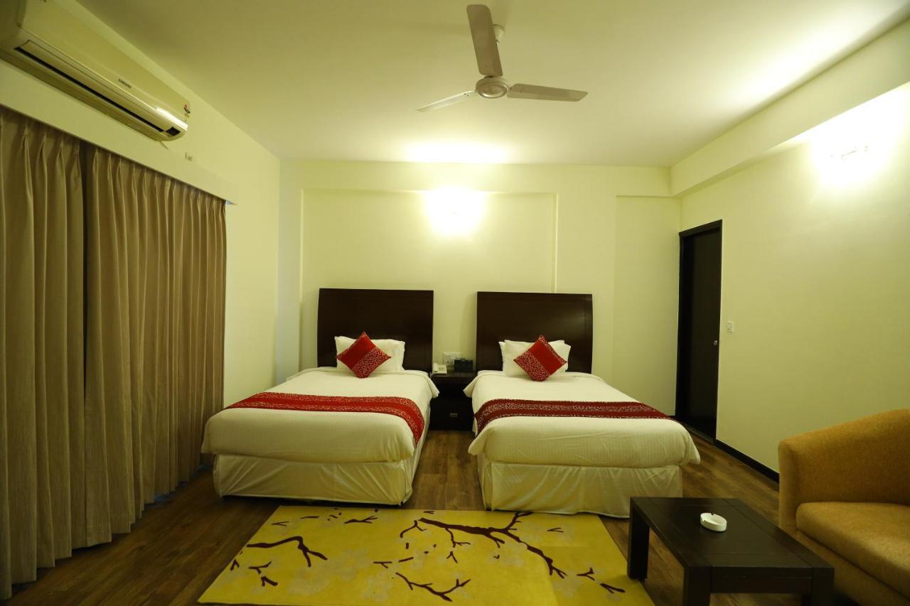 Sterling Keys By Tgi Hotel Bangalore Exterior photo