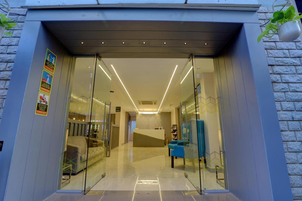 Sterling Keys By Tgi Hotel Bangalore Exterior photo