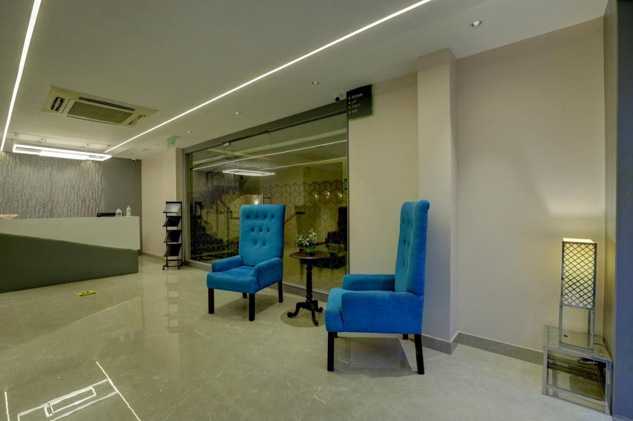 Sterling Keys By Tgi Hotel Bangalore Exterior photo